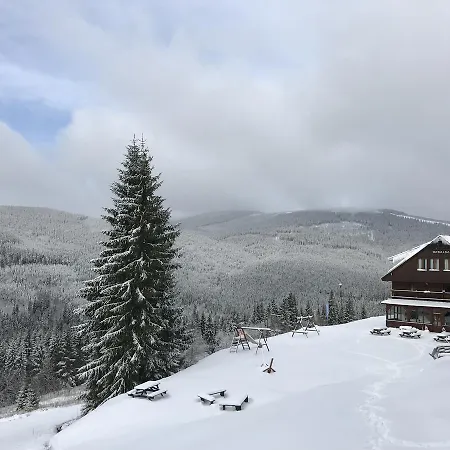 招待所 Horalka Špindlerŭv Mlýn